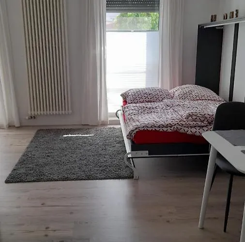 Schoene Am Rande Der Altstadt * Wittenberg